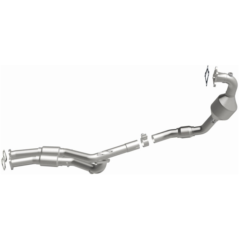MagnaFlow Cadillac SRX OEM Grade Federal / EPA Compliant Manifold Catalytic Converter 52647 Photo - out of package