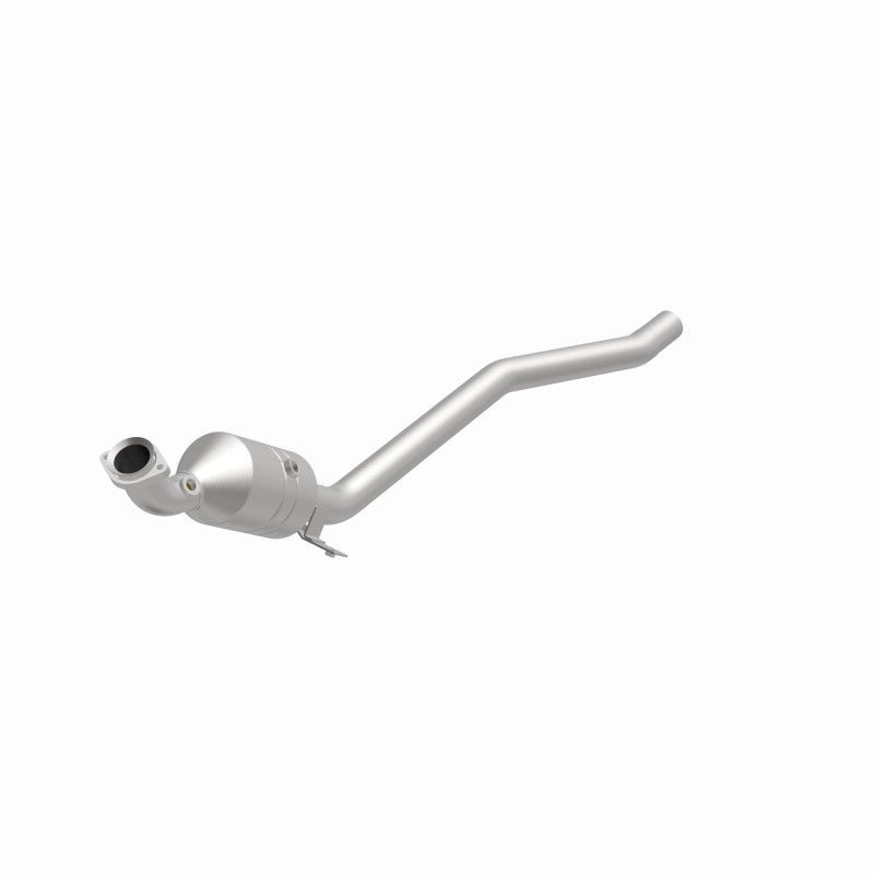 MagnaFlow Mercedes-Benz R350 OEM Grade Federal / EPA Compliant Direct-Fit Catalytic Converter 52177 360 Degree Image Set