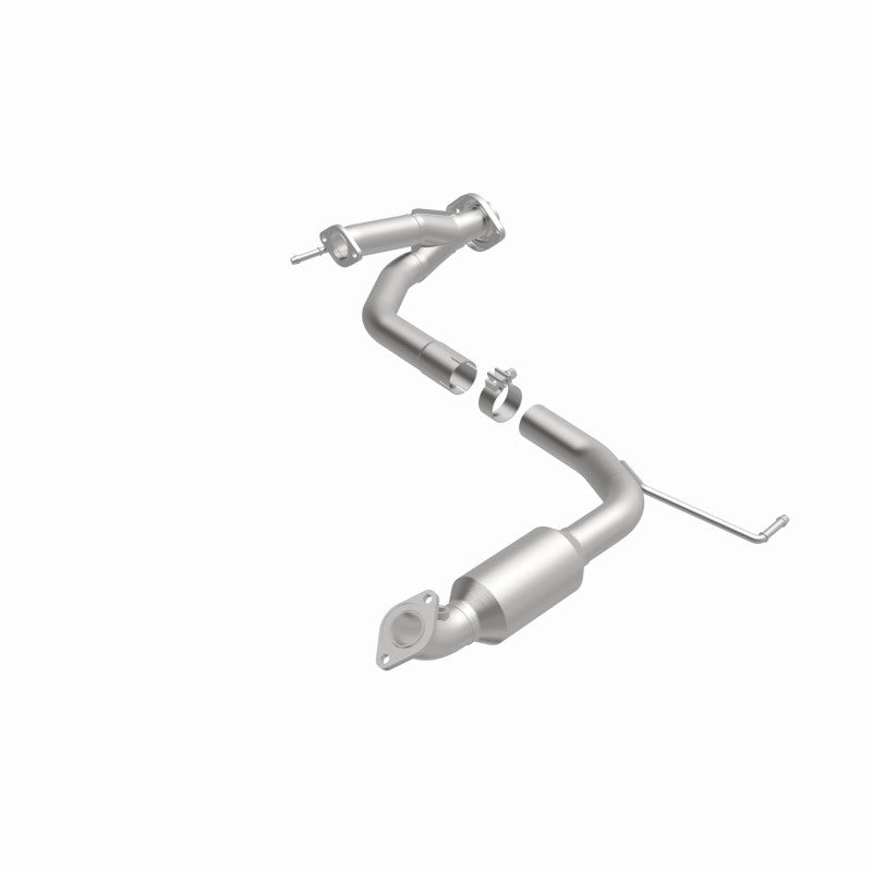 MagnaFlow Toyota Tacoma OEM Grade Federal / EPA Compliant Direct-Fit Catalytic Converter 49701 360 Degree Image Set