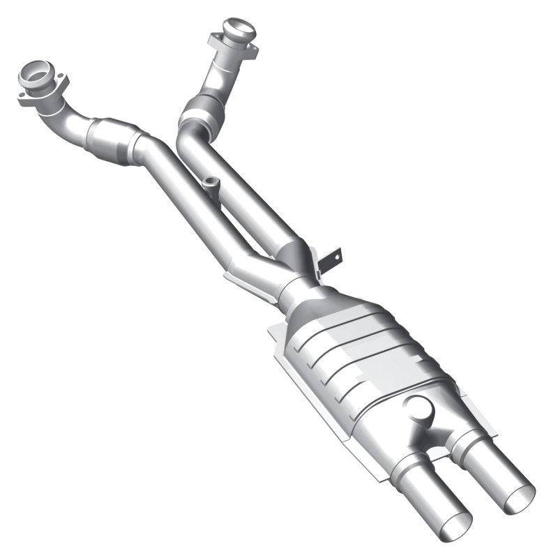 MagnaFlow Alfa Romeo Standard Grade Federal / EPA Compliant Direct-Fit Catalytic Converter 23097 Photo - Primary