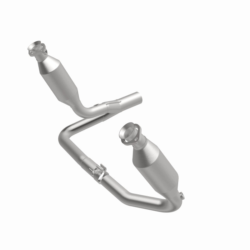 Magnaflow 2004 Dodge Dakota 3.7L Direct Fit Catalytic Converter 4651657 4651657 360 Degree Image Set