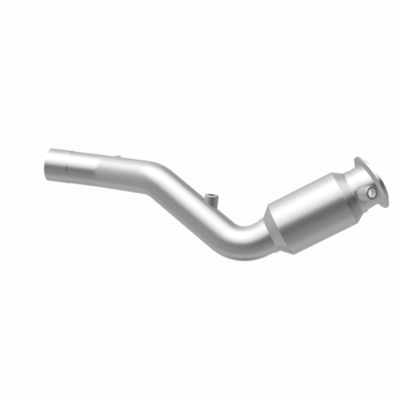 MagnaFlow BMW OEM Grade Federal / EPA Compliant Direct-Fit Catalytic Converter 52930 360 Degree Image Set