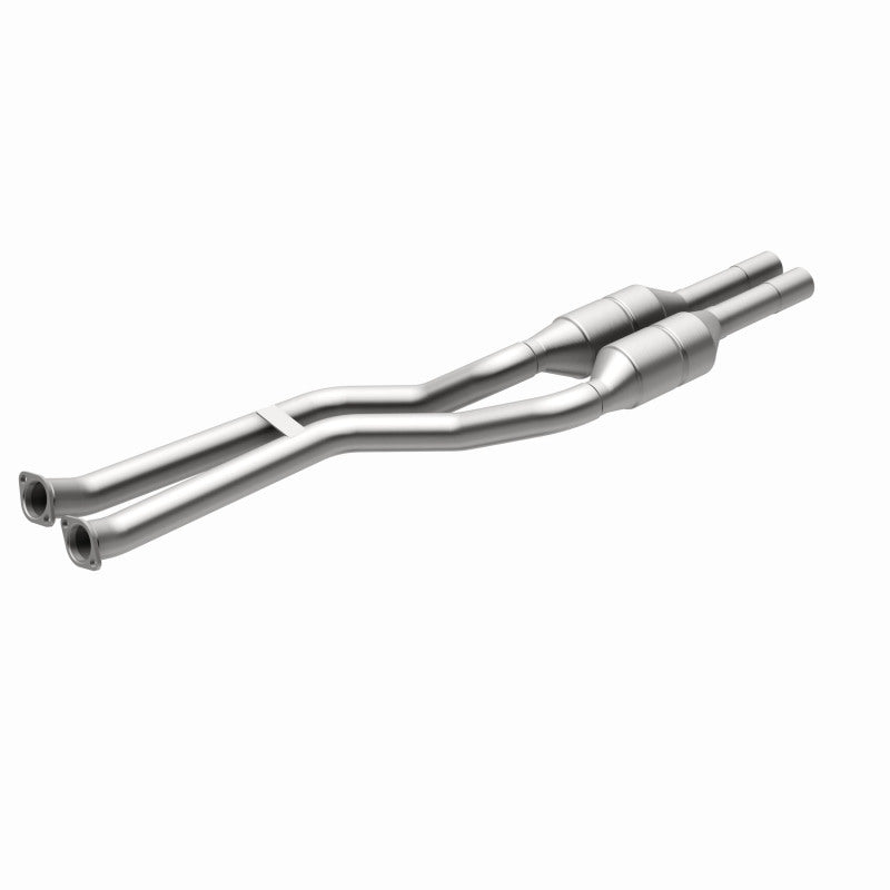 MagnaFlow BMW HM Grade Federal / EPA Compliant Direct-Fit Catalytic Converter 24510 360 Degree Image Set