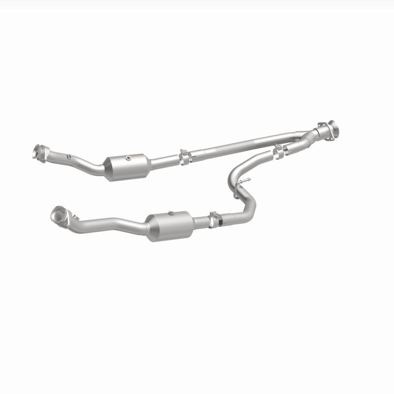 Magnaflow 20-21 Ford Transit-150 Single Underbody V6 3.5L RWD Direct-Fit Catalytic Converter 280248 280248 360 Degree Image Set