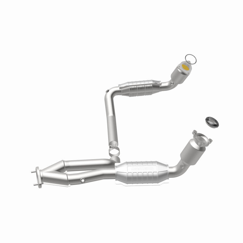 MagnaFlow California Grade CARB Compliant Direct-Fit Catalytic Converter 447284 360 Degree Image Set