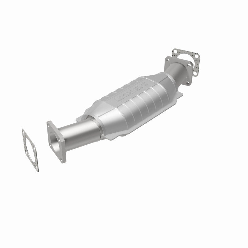 MagnaFlow Chevrolet California Grade CARB Compliant Direct-Fit Catalytic Converter 3322430 360 Degree Image Set