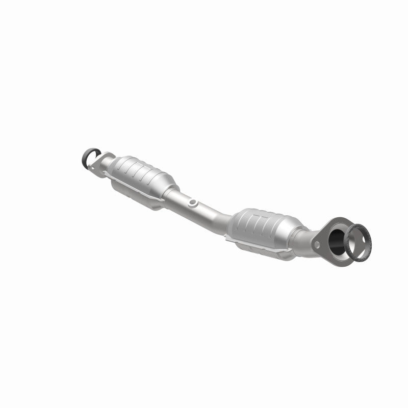 MagnaFlow Nissan Versa OEM Grade Federal / EPA Compliant Direct-Fit Catalytic Converter 51833 360 Degree Image Set