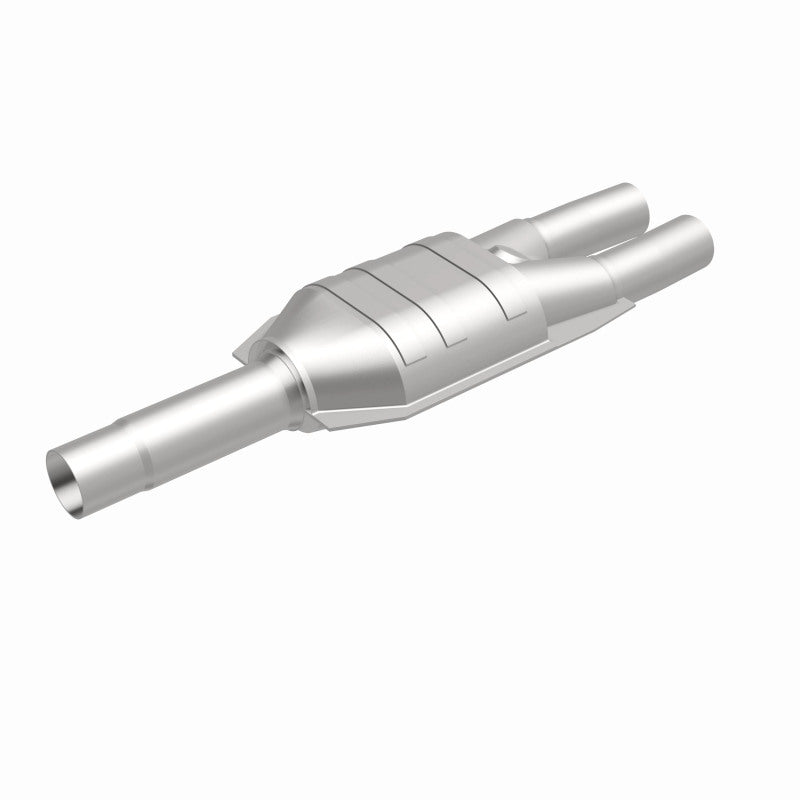 MagnaFlow HM Grade Federal / EPA Compliant Direct-Fit Catalytic Converter 23286 360 Degree Image Set