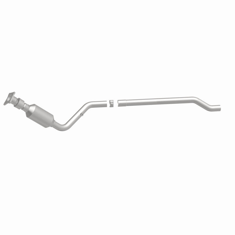 MagnaFlow California Grade CARB Compliant Direct-Fit Catalytic Converter 4451167 360 Degree Image Set