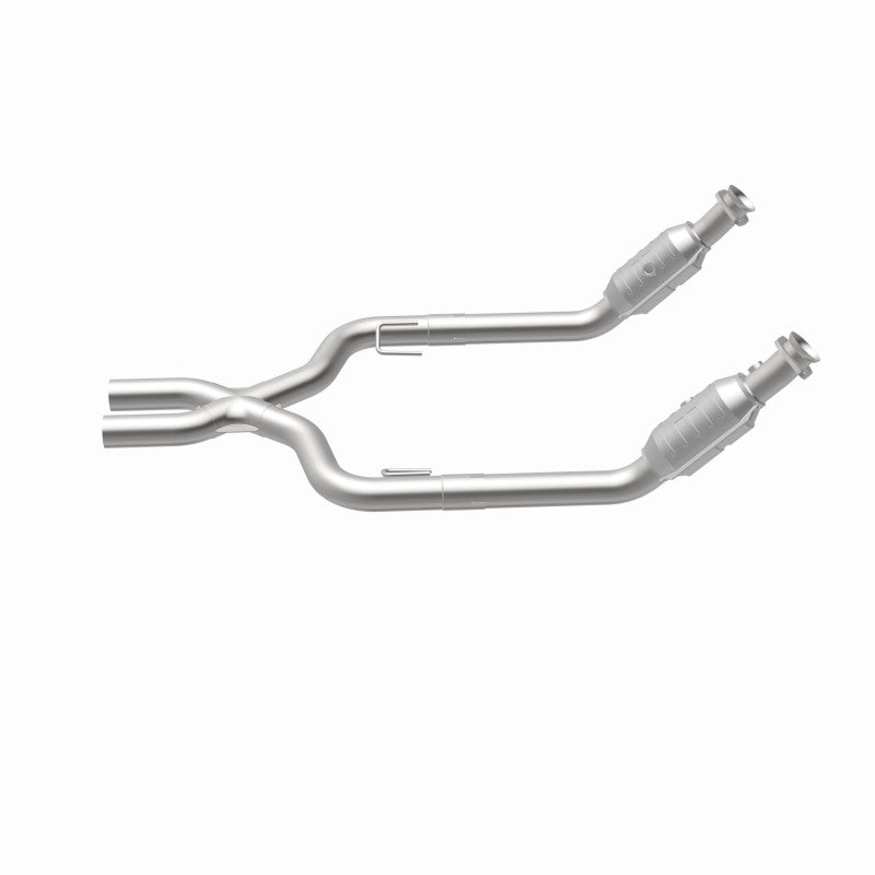 MagnaFlow Ford Mustang Standard Grade Federal / EPA Compliant Direct-Fit Catalytic Converter 15448 360 Degree Image Set