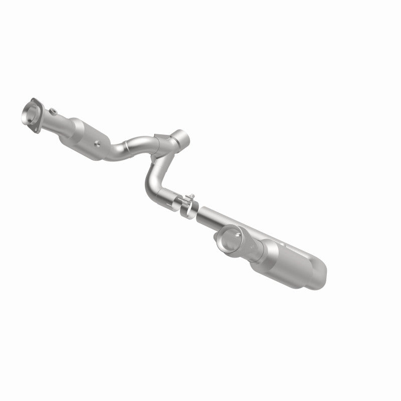 MagnaFlow California Grade CARB Compliant Direct-Fit Catalytic Converter 5551665 360 Degree Image Set