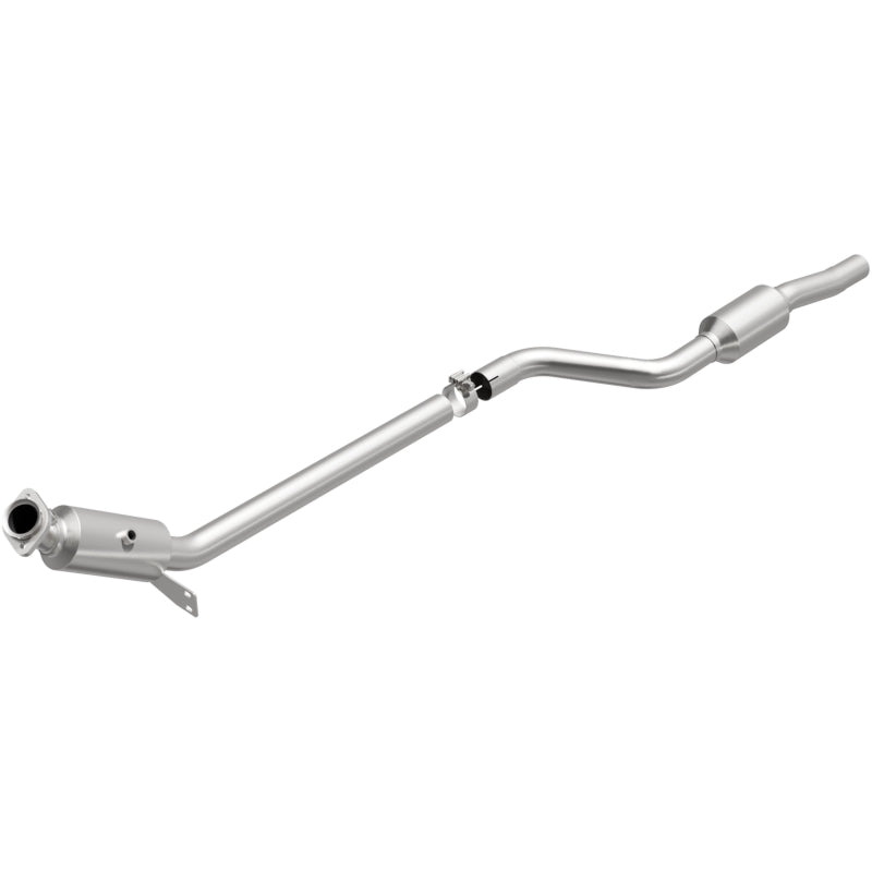 MagnaFlow Mercedes-Benz C350 California Grade CARB Compliant Direct-Fit Catalytic Converter 5561448 Photo - Primary