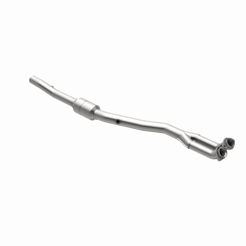 MagnaFlow BMW 840Ci HM Grade Federal / EPA Compliant Direct-Fit Catalytic Converter 24130 360 Degree Image Set
