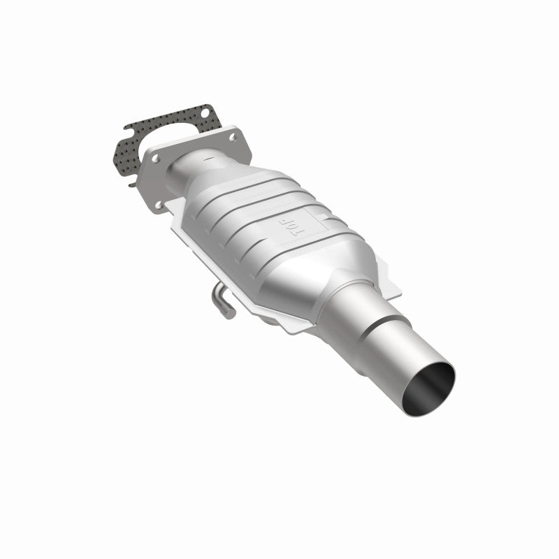 MagnaFlow Buick Standard Grade Federal / EPA Compliant Direct-Fit Catalytic Converter 93439 360 Degree Image Set