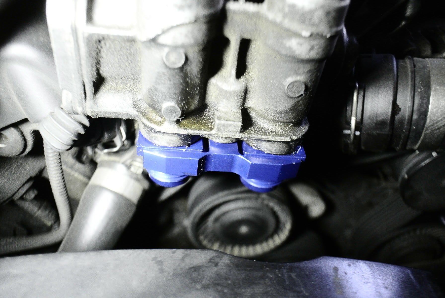 Megan Racing 10AN Oil Cooler Adapter for BMW E36, E46, E90