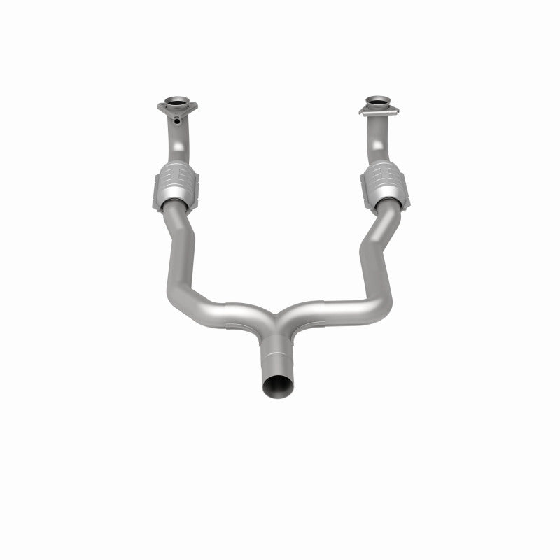 MagnaFlow Chevrolet Corvette Standard Grade Federal / EPA Compliant Direct-Fit Catalytic Converter 93487 360 Degree Image Set