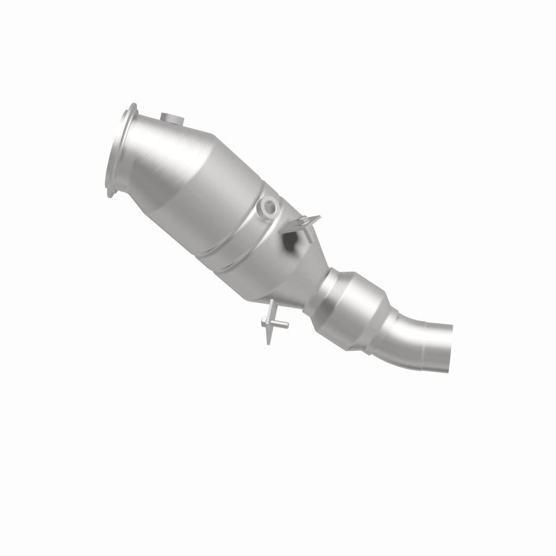 MagnaFlow BMW OEM Grade Federal / EPA Compliant Direct-Fit Catalytic Converter 52267 360 Degree Image Set