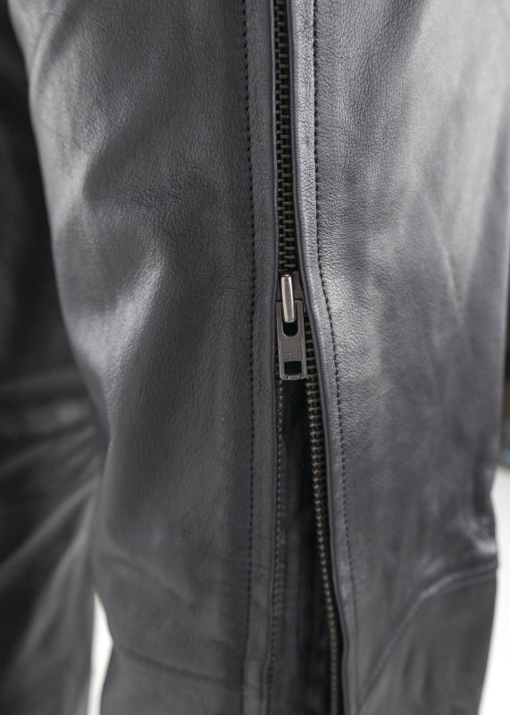 Kuryakyn Leather By River Road Plains Leather Chaps Black - Large 094420 094420 User 3