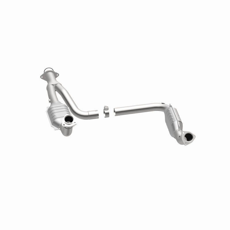 MagnaFlow OEM Grade Federal / EPA Compliant Direct-Fit Catalytic Converter 49644 360 Degree Image Set