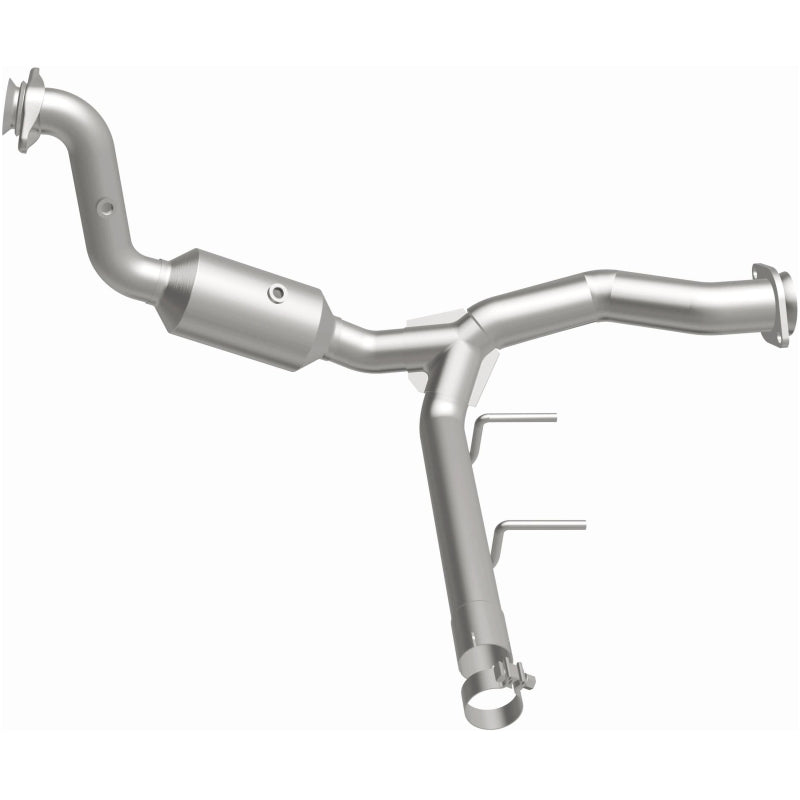 MagnaFlow Ford F-150 OEM Grade Federal / EPA Compliant Direct-Fit Catalytic Converter 21-471 Photo - out of package