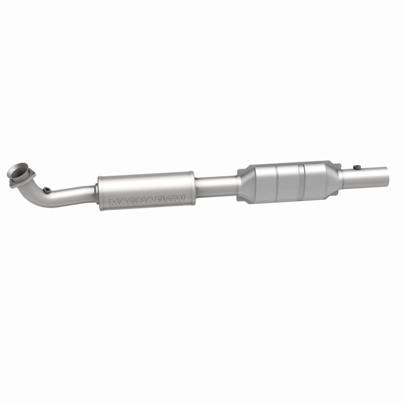 MagnaFlow HM Grade Federal / EPA Compliant Direct-Fit Catalytic Converter 95473 360 Degree Image Set