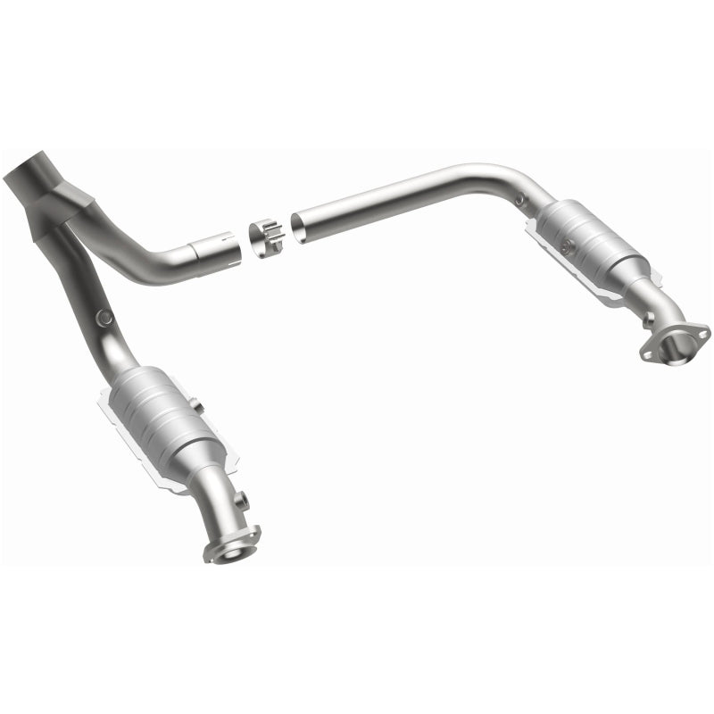 MagnaFlow Dodge Ram 1500 OEM Grade Federal / EPA Compliant Direct-Fit Catalytic Converter 52451 Photo - out of package