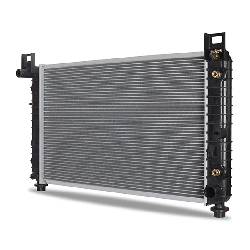 Mishimoto 2002-2005 Cadillac Escalade 5.3L Radiator Replacement R2334-AT Photo - Close Up