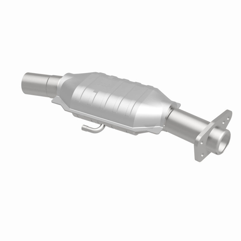 MagnaFlow California Grade CARB Compliant Direct-Fit Catalytic Converter 3322418 360 Degree Image Set