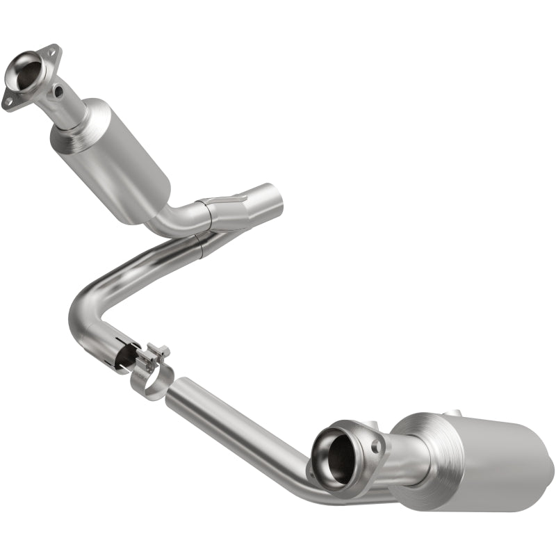 MagnaFlow California Grade CARB Compliant Direct-Fit Catalytic Converter 5551849 Photo - Primary