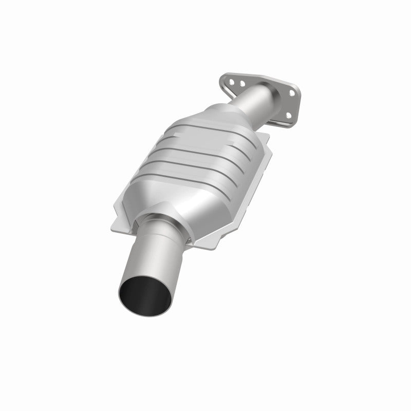 MagnaFlow Standard Grade Federal / EPA Compliant Direct-Fit Catalytic Converter 93431 360 Degree Image Set
