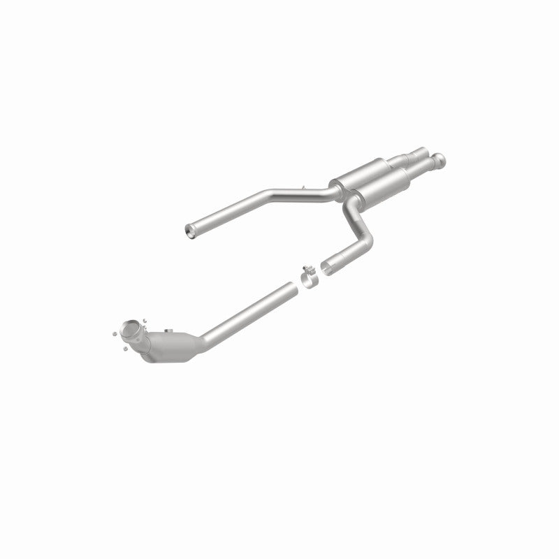 MagnaFlow Mercedes-Benz E400 OEM Grade Federal / EPA Compliant Direct-Fit Catalytic Converter 52996 360 Degree Image Set