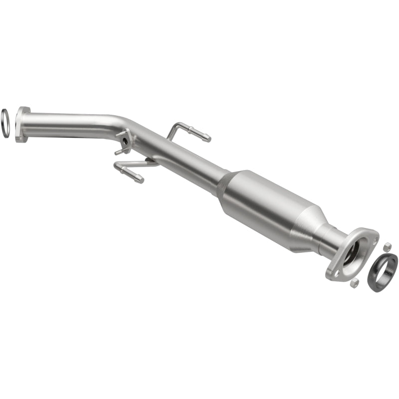 MagnaFlow Toyota Sienna HM Grade Federal / EPA Compliant Direct-Fit Catalytic Converter 23135 Photo - Primary