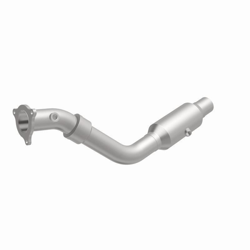 MagnaFlow Chrysler Pacifica California Grade CARB Compliant Direct-Fit Catalytic Converter 4551018 360 Degree Image Set