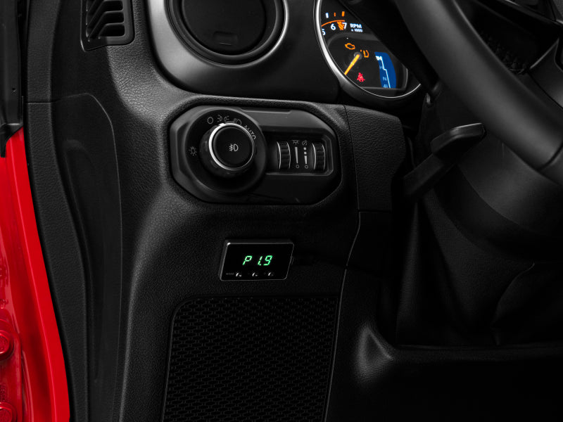 Raxiom 18-22 Jeep Wrangler JL Axial Series SpeedForm Series Throttle Controller J132143-JL J132143-JL Photo - Close Up