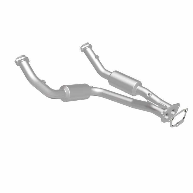 MagnaFlow California Grade CARB Compliant Direct-Fit Catalytic Converter 5481682 360 Degree Image Set
