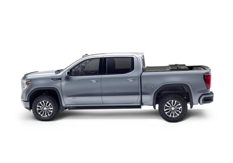 UnderCover 19-21 Ram 1500 6.4ft (Does not fit Rambox) Triad Bed Cover TR36009 TR36009 Photo - Mounted