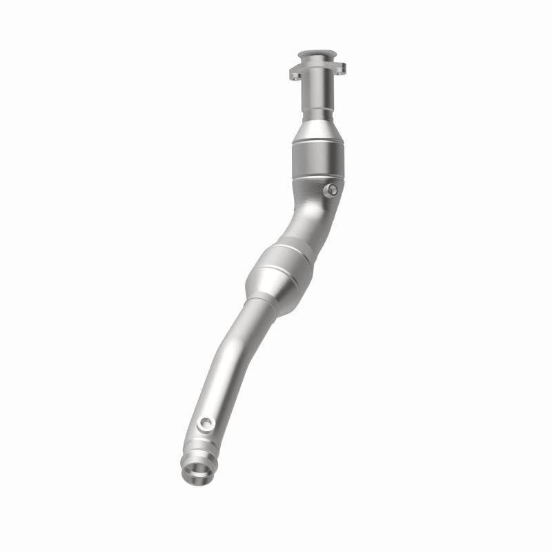 MagnaFlow Land Rover LR4 OEM Grade Federal / EPA Compliant Direct-Fit Catalytic Converter 21-717 360 Degree Image Set