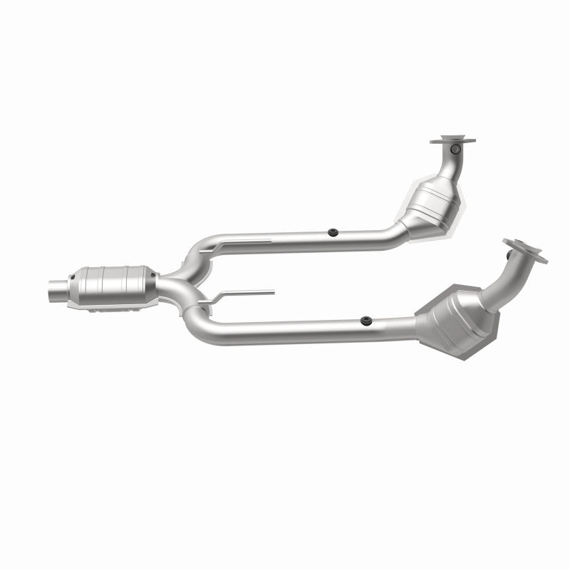 MagnaFlow HM Grade Federal / EPA Compliant Direct-Fit Catalytic Converter 23343 360 Degree Image Set