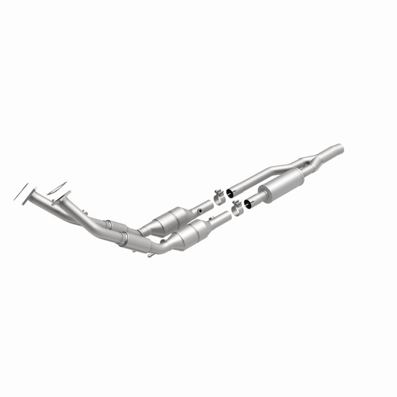 MagnaFlow Audi TT Quattro OEM Grade Federal / EPA Compliant Direct-Fit Catalytic Converter 49716 360 Degree Image Set