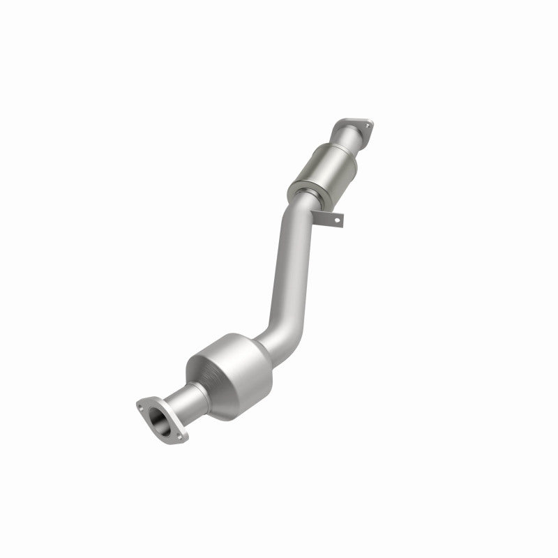 MagnaFlow OEM Grade Federal / EPA Compliant Direct-Fit Catalytic Converter 51933 360 Degree Image Set