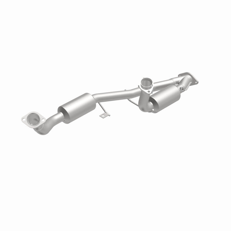 MagnaFlow Ford Windstar California Grade CARB Compliant Direct-Fit Catalytic Converter 3391381 360 Degree Image Set