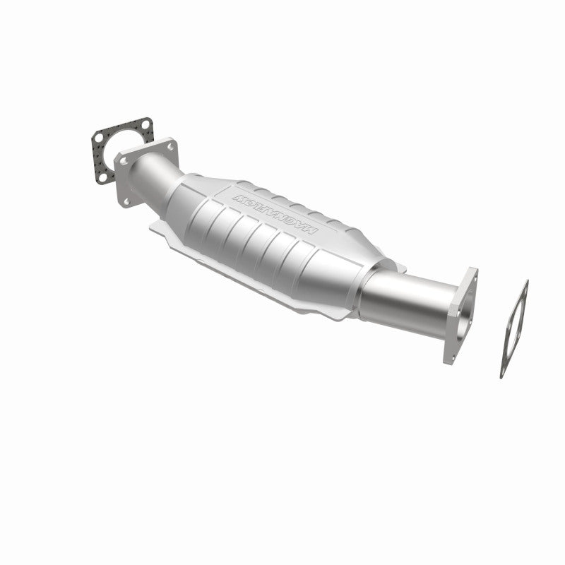 MagnaFlow Chevrolet California Grade CARB Compliant Direct-Fit Catalytic Converter 3322430 360 Degree Image Set