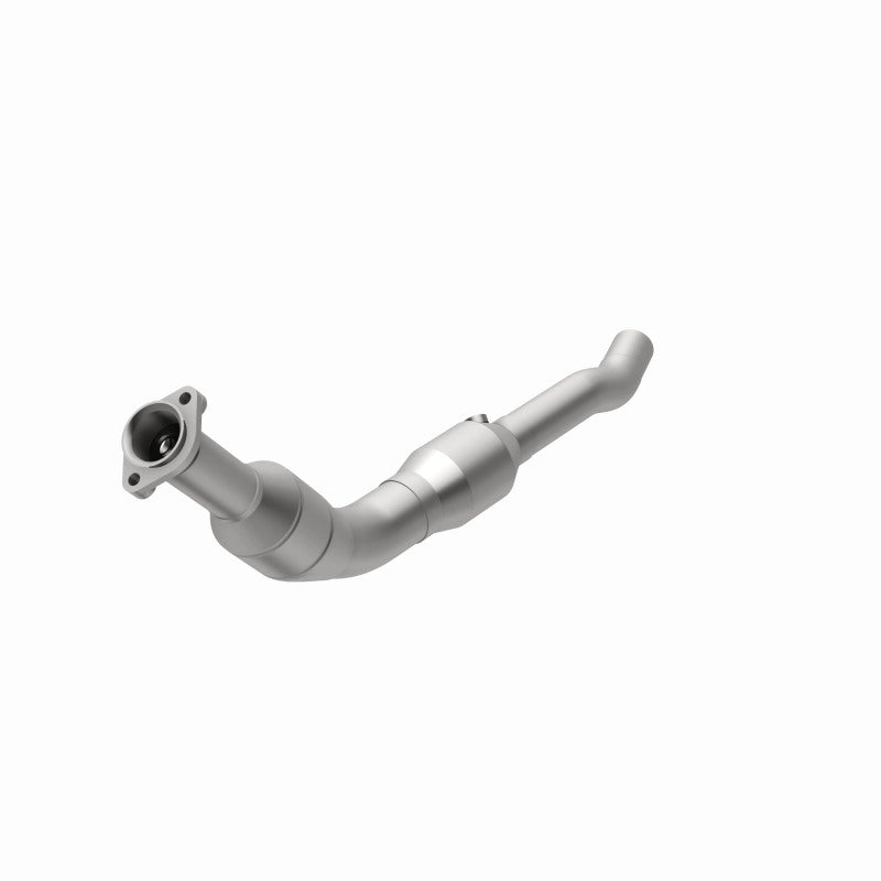 MagnaFlow Land Rover HM Grade Federal / EPA Compliant Direct-Fit Catalytic Converter 93687 360 Degree Image Set