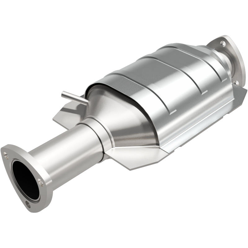 MagnaFlow Alfa Romeo Standard Grade Federal / EPA Compliant Direct-Fit Catalytic Converter 23504 Photo - Primary