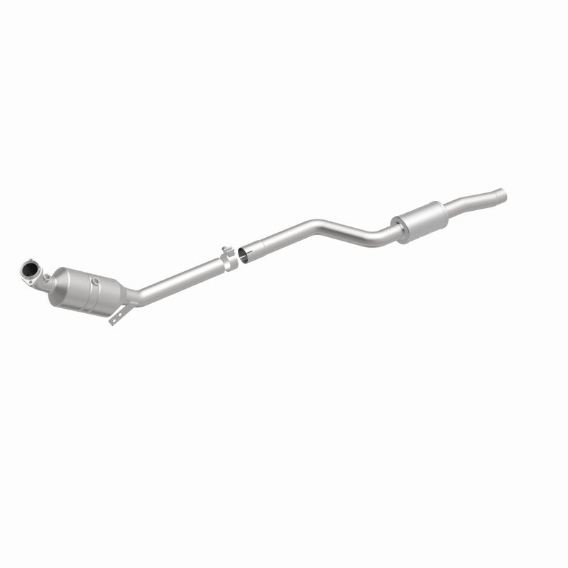 MagnaFlow Mercedes-Benz California Grade CARB Compliant Direct-Fit Catalytic Converter 5561919 360 Degree Image Set