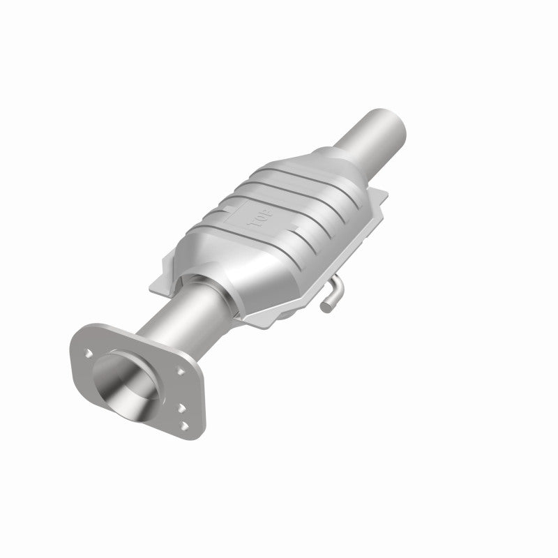 MagnaFlow Cadillac Standard Grade Federal / EPA Compliant Direct-Fit Catalytic Converter 23121 360 Degree Image Set