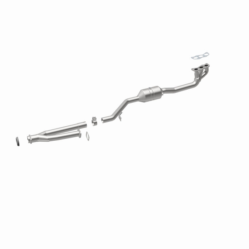 MagnaFlow Subaru OEM Grade Federal / EPA Compliant Manifold Catalytic Converter 52202 360 Degree Image Set