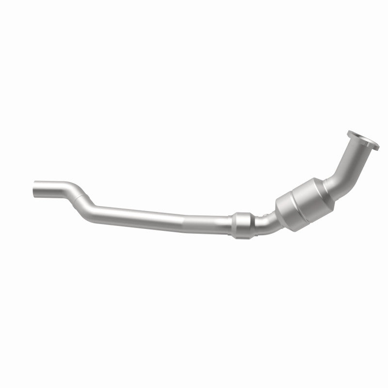 MagnaFlow OEM Grade Federal / EPA Compliant Direct-Fit Catalytic Converter 51585 360 Degree Image Set