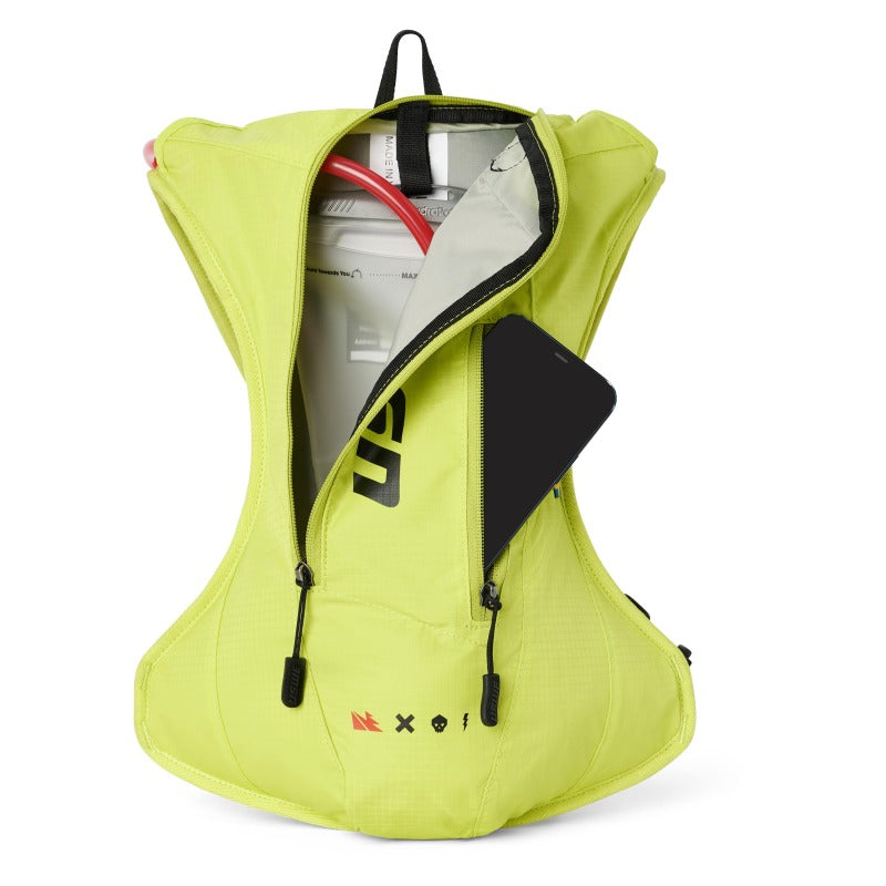 USWE Outlander Moto Hydration Pack 4L - Crazy Yellow 204077002 204077002 User 1