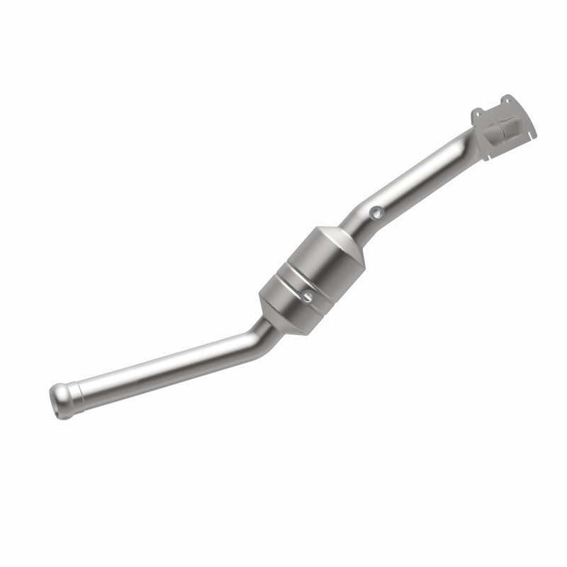MagnaFlow California Grade CARB Compliant Direct-Fit Catalytic Converter 5551723 360 Degree Image Set